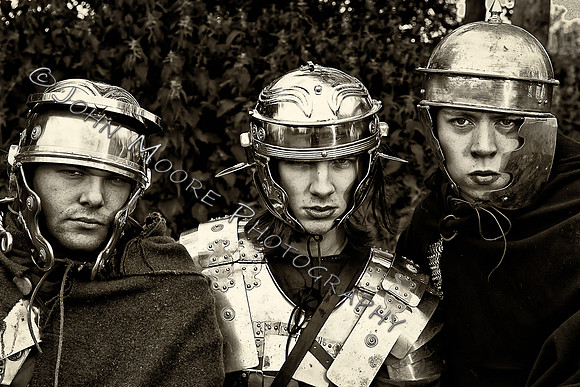 Romans_Flag_Fen-19
